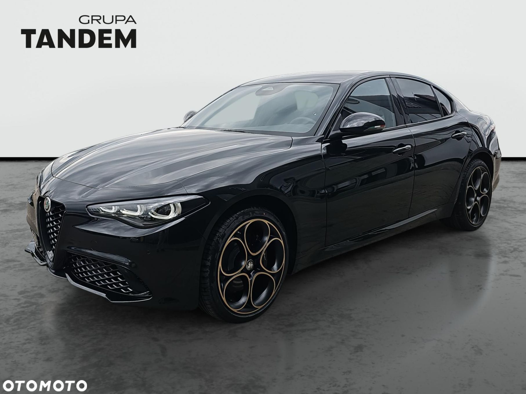 Alfa Romeo Giulia - 1