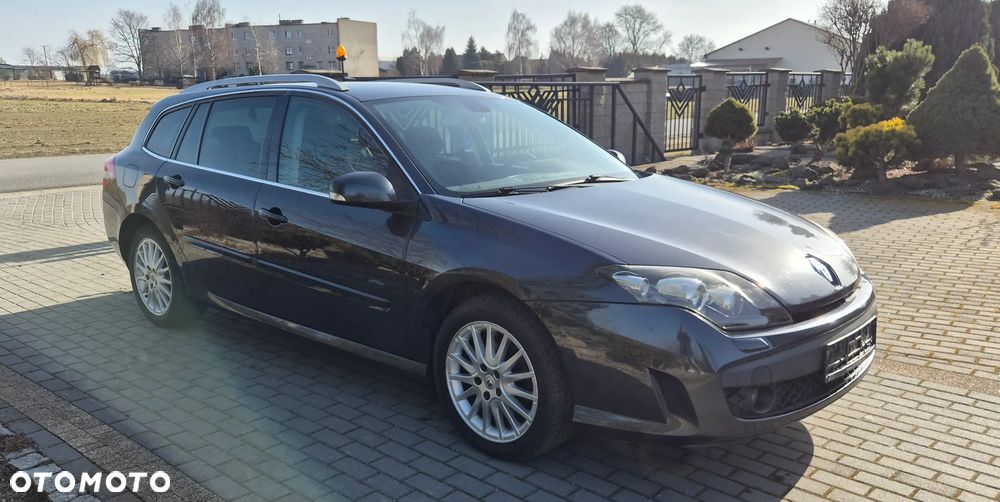 Renault Laguna - 1