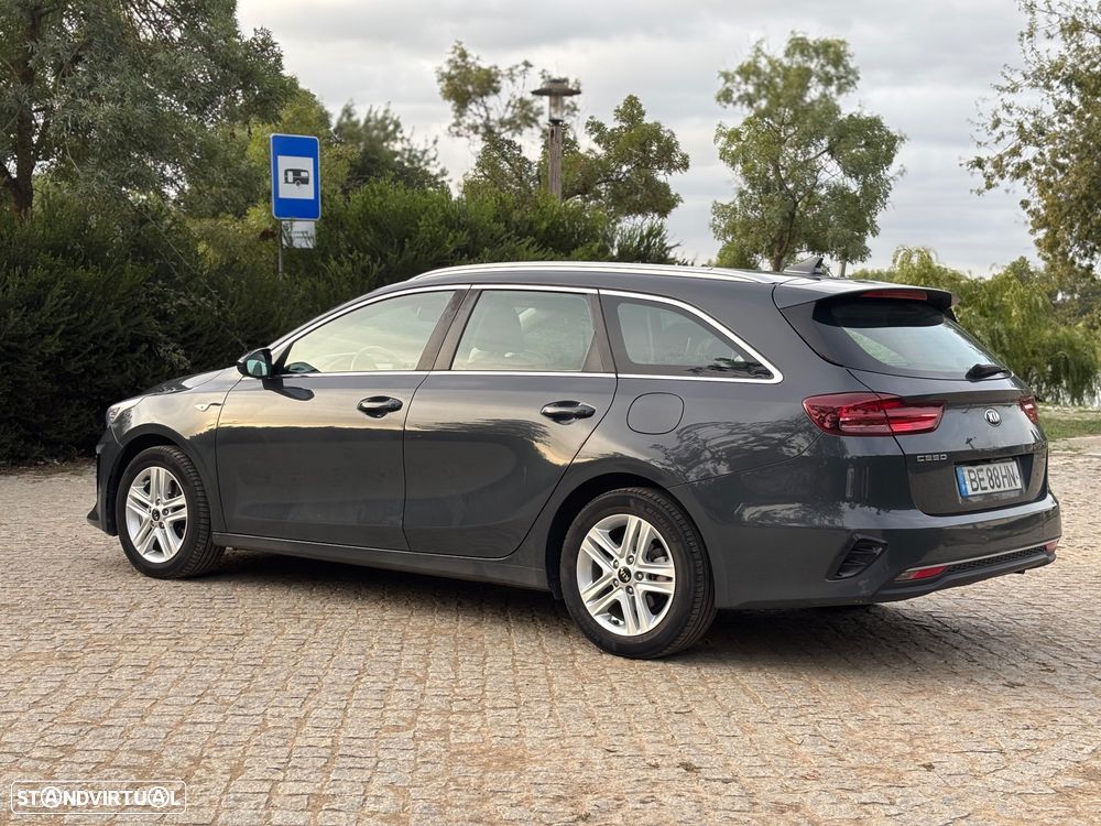 Kia Ceed SW 1.6 CRDi SX - 15