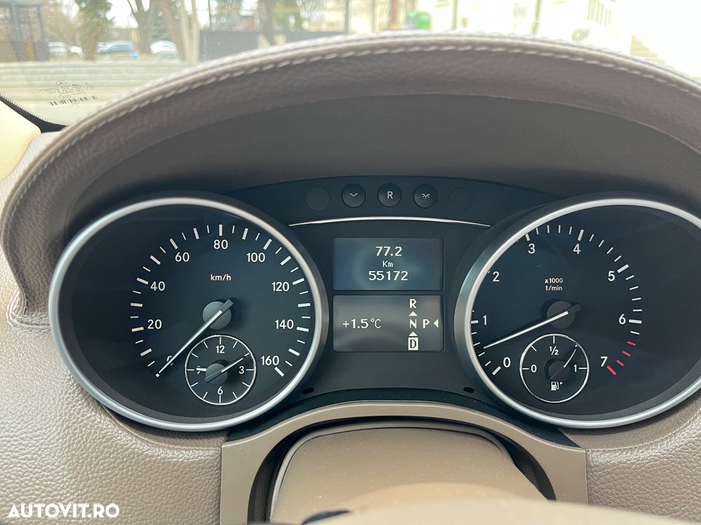 Mercedes-Benz GL 500 4-Matic Aut - 22
