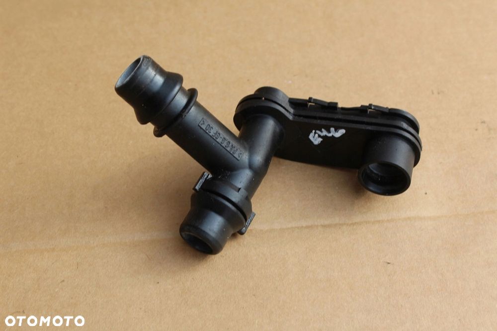 króciec wody BMW e46 1707817 automat - 1