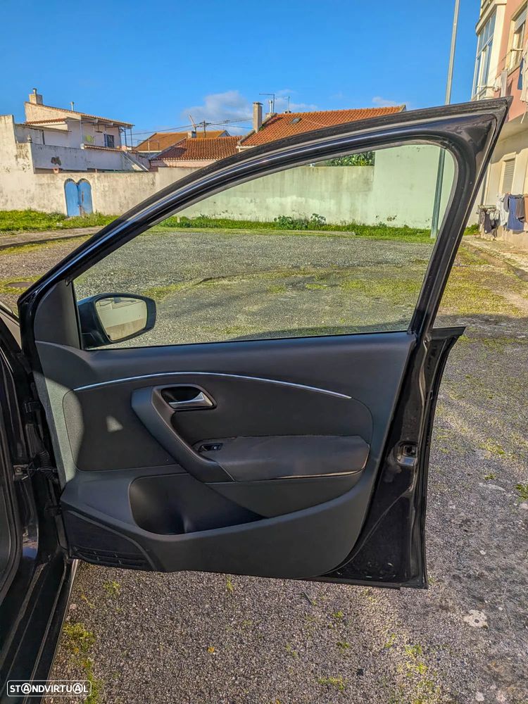 VW Polo 1.4 TDi BlueMotion - 13