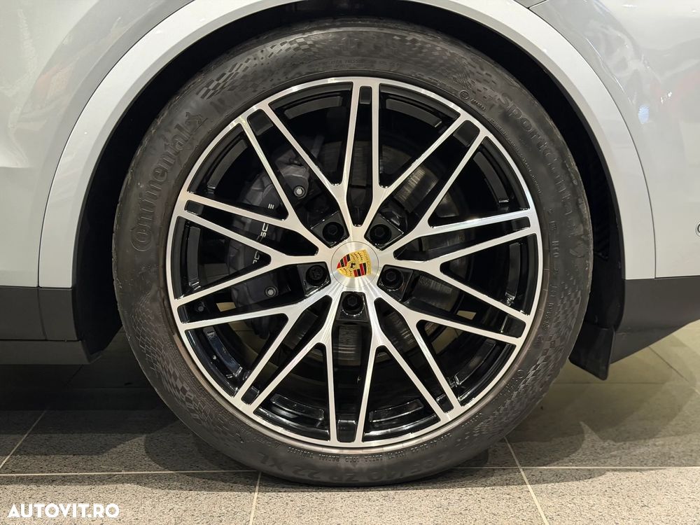 Porsche Cayenne - 37