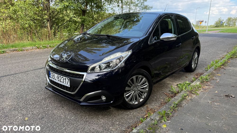 Peugeot 208 PureTech 82 Start & Stop Allure - 1