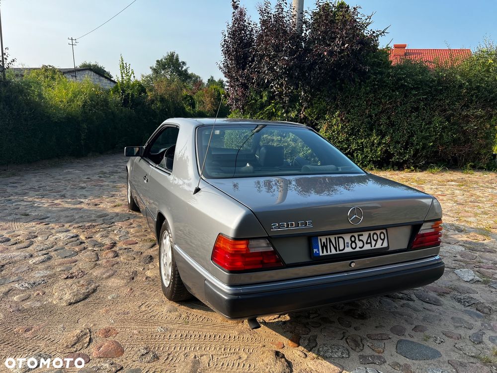 Mercedes-Benz W124 (1984-1993) - 9