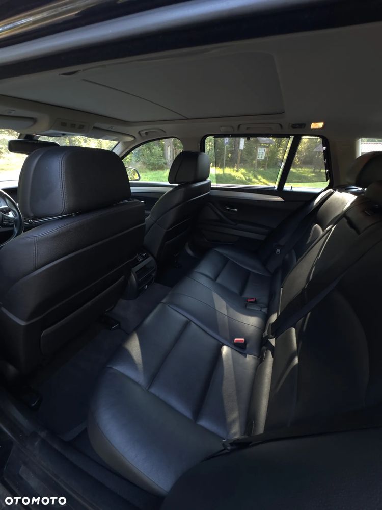BMW Seria 5 520d - 8