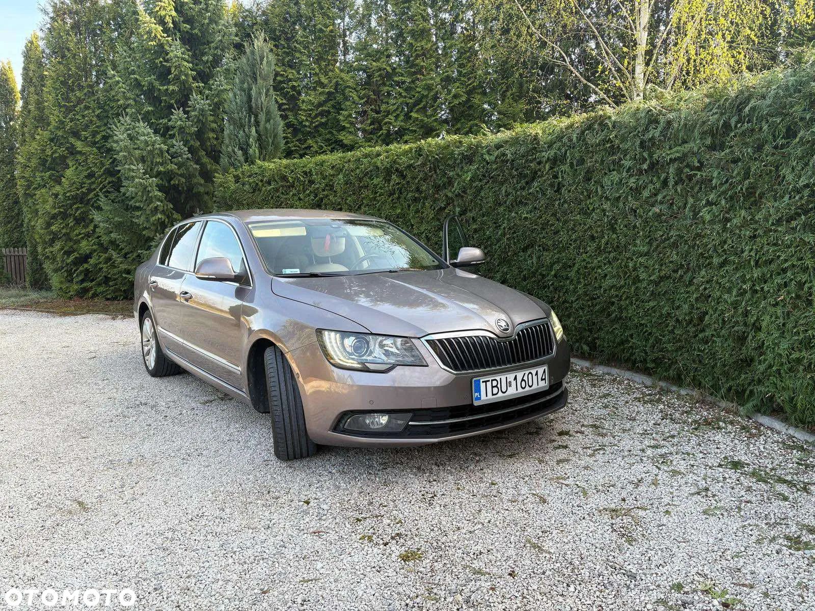 Skoda Superb 2.0 TDI Comfort - 1