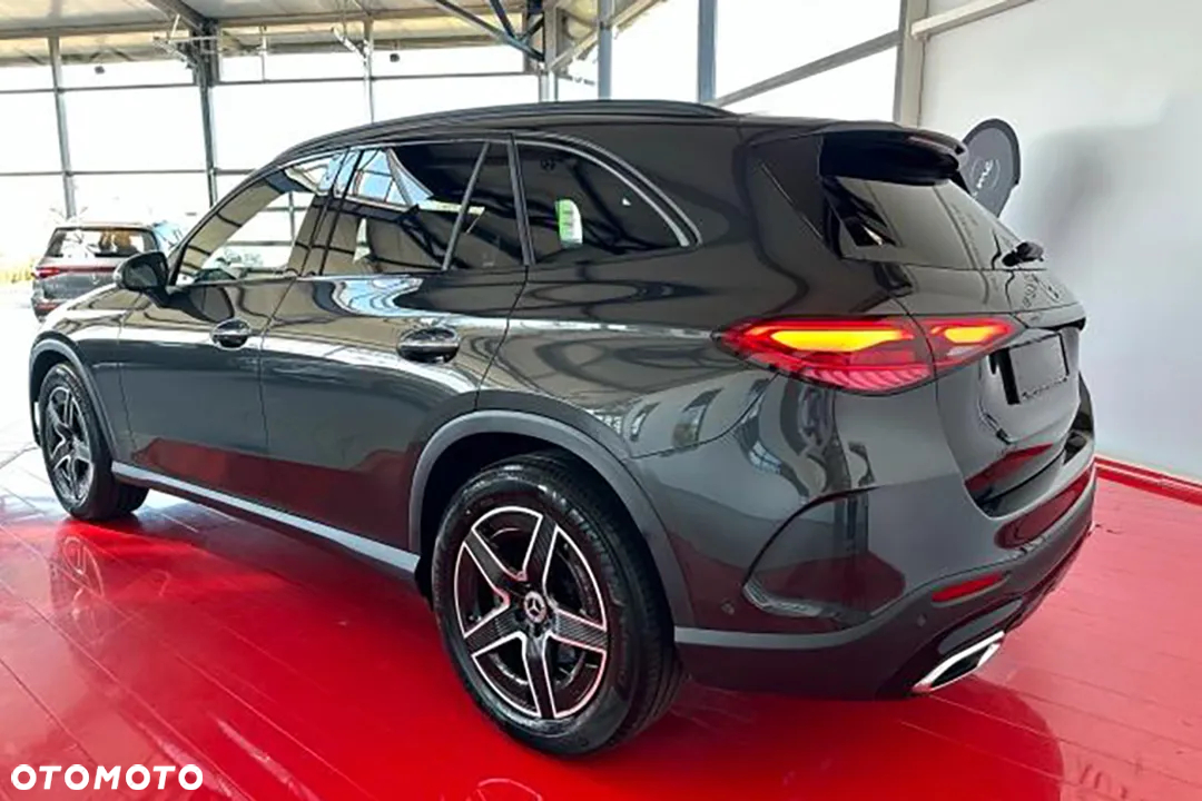 Mercedes-Benz GLC - 6