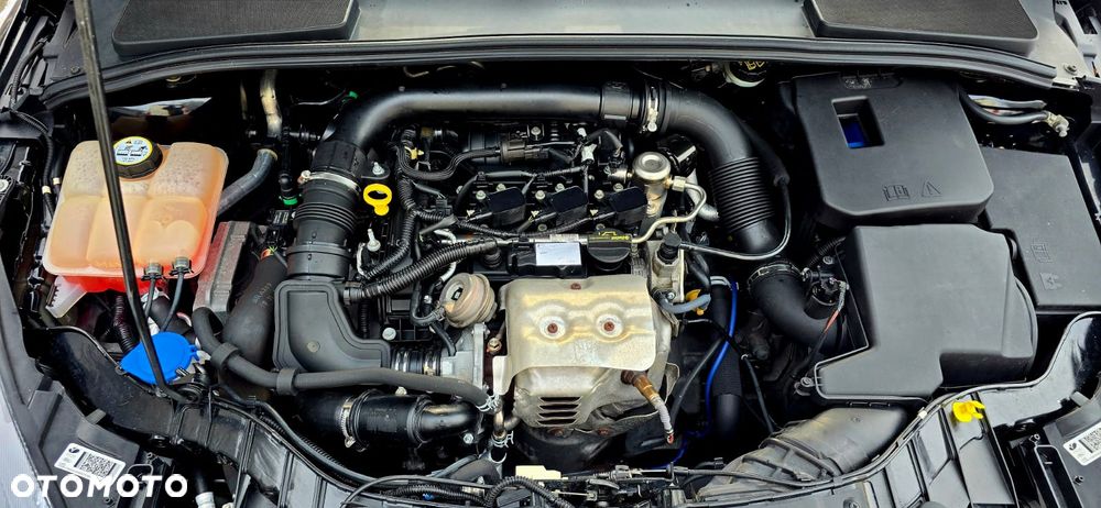 Ford Focus 1.0 EcoBoost Titanium - 29