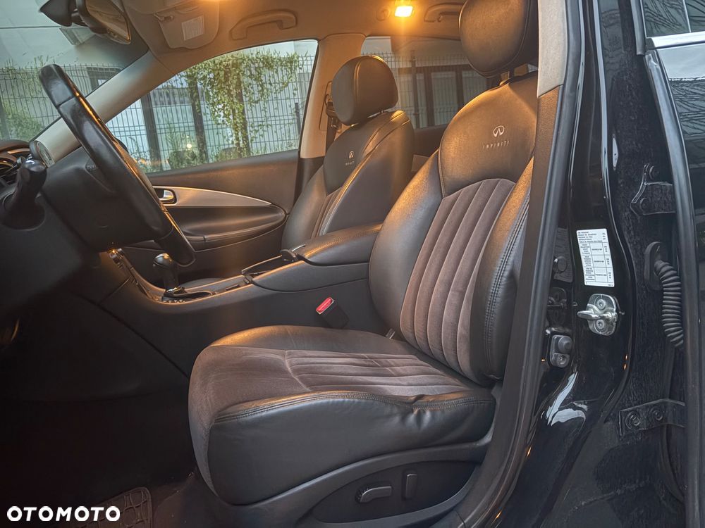 Infiniti EX EX30d - 18