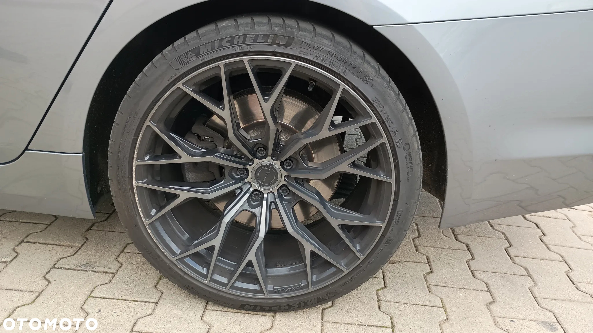 BMW Seria 5 530d Luxury Line - 8