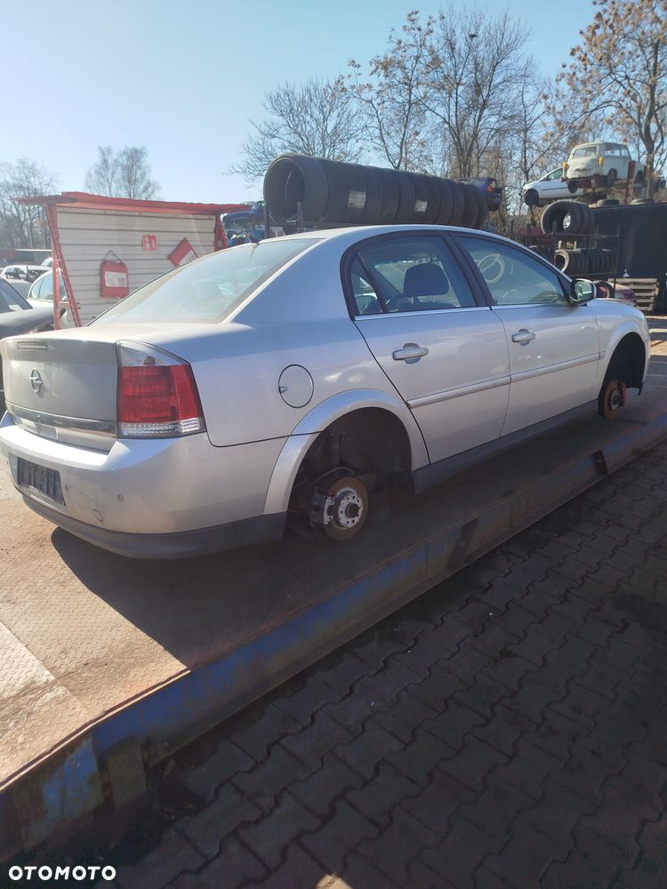 Opel Vectra C na części - 9