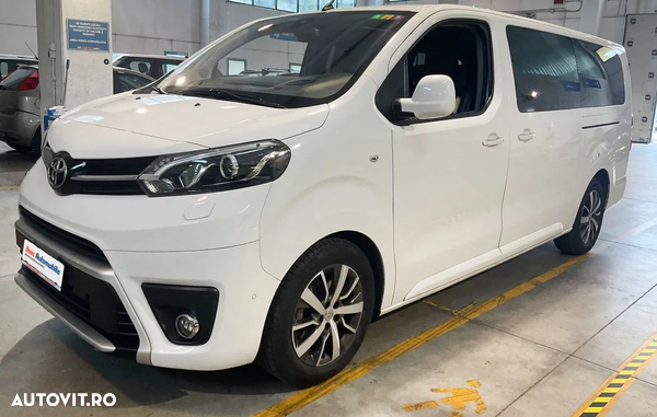 Toyota Proace 2,0-l-D-4D L2 (8-Si.) Autm. Verso Exclusive