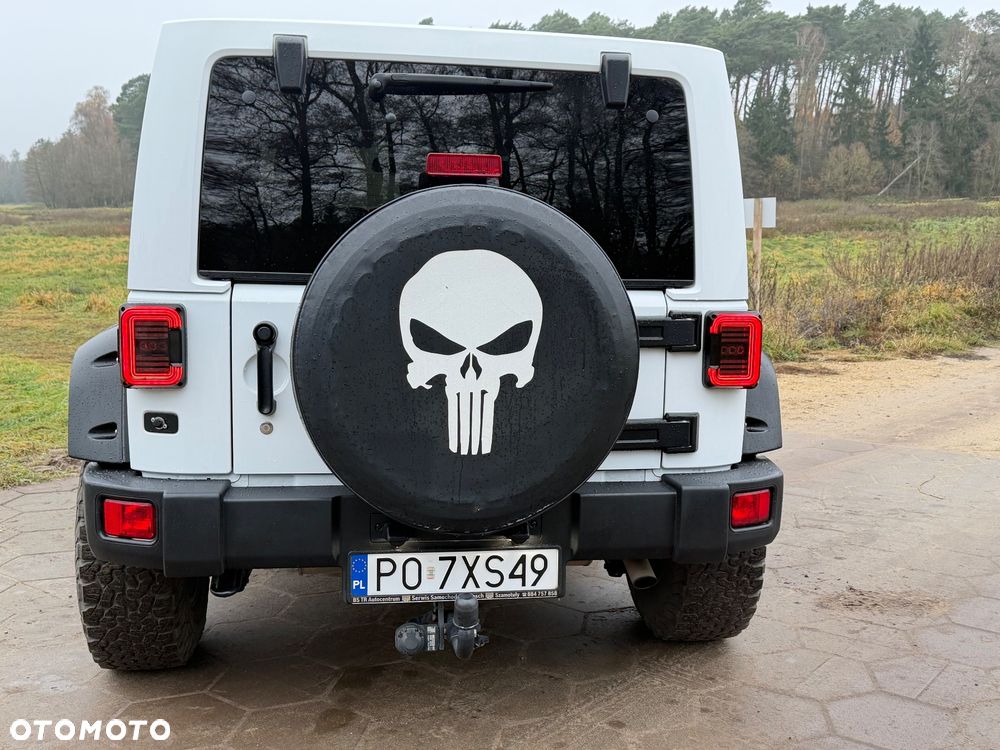 Jeep Wrangler 3.6 Unlim Sahara - 10