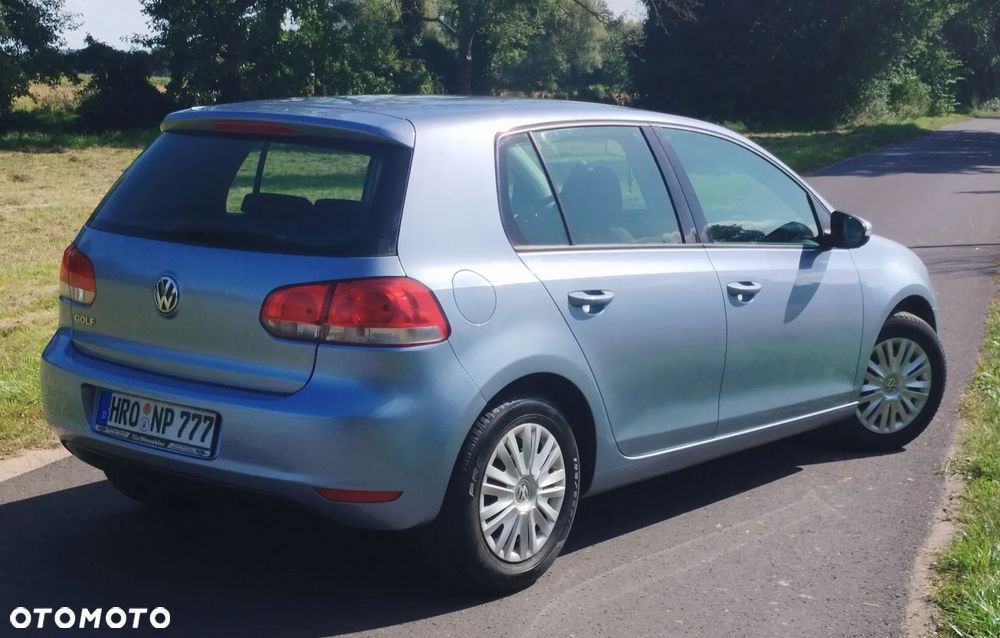 Volkswagen Golf 1.4 Comfortline - 2