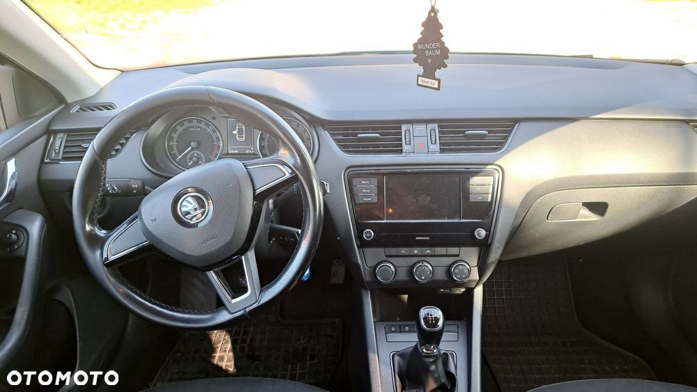 Skoda Octavia 1.6 TDI Active EU6 - 18