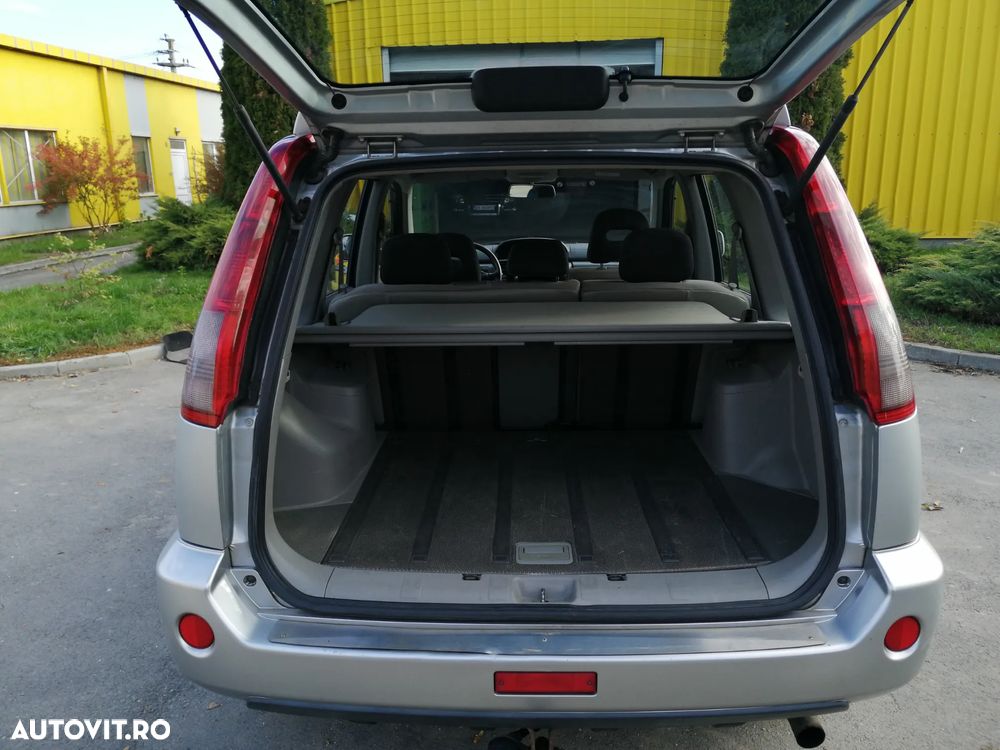 Nissan X-Trail - 2