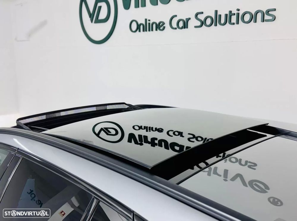 Mercedes-Benz C 300 h AMG Line - 19