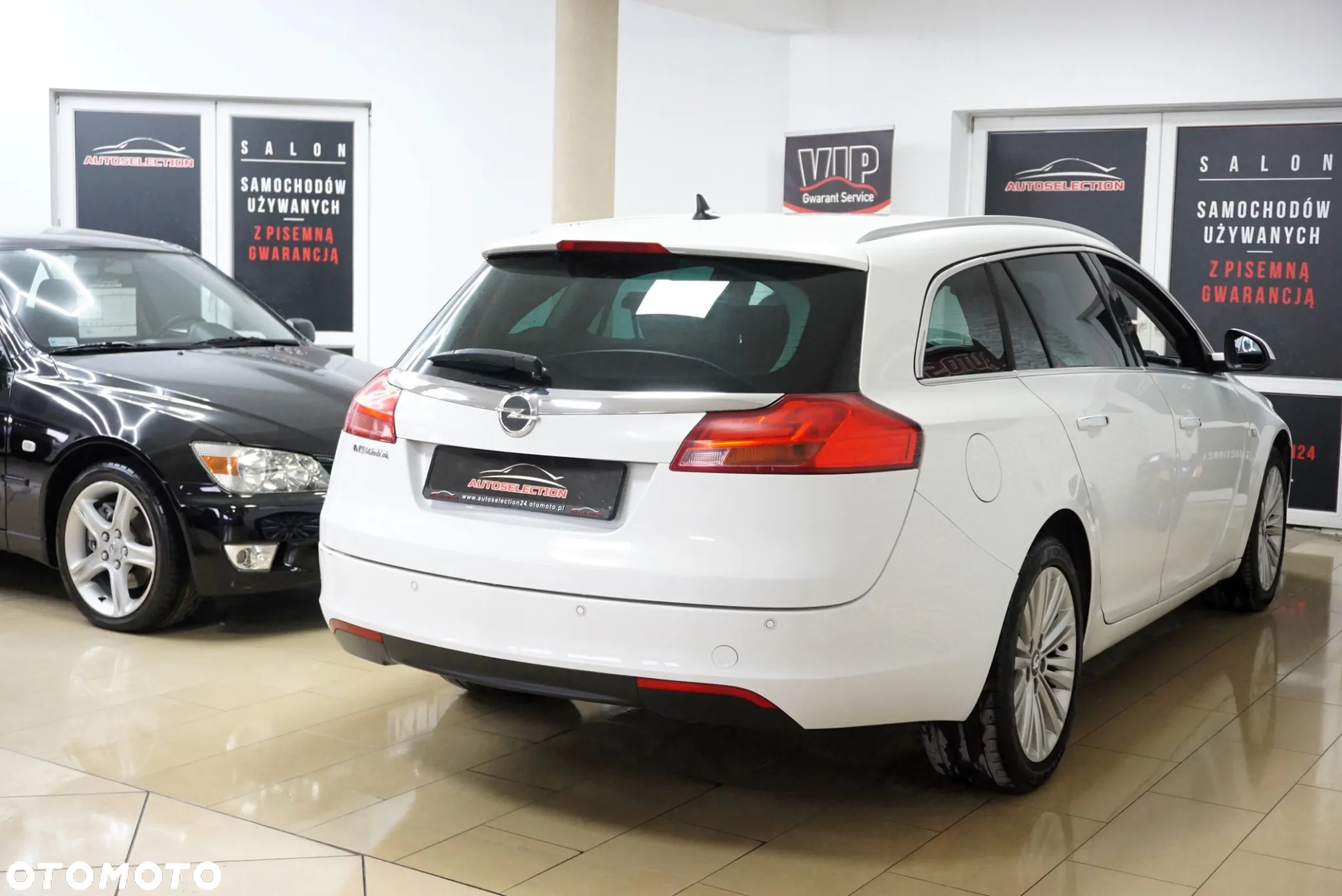 Opel Insignia 2.0 CDTI Cosmo - 4