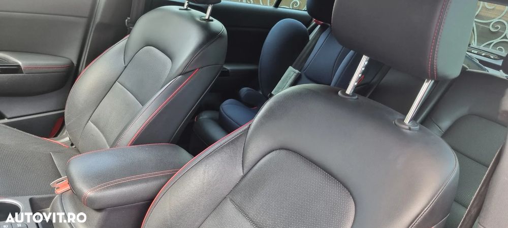 Kia Sportage 2.0 DSL 8AT HP 4x4 GT Line - 10