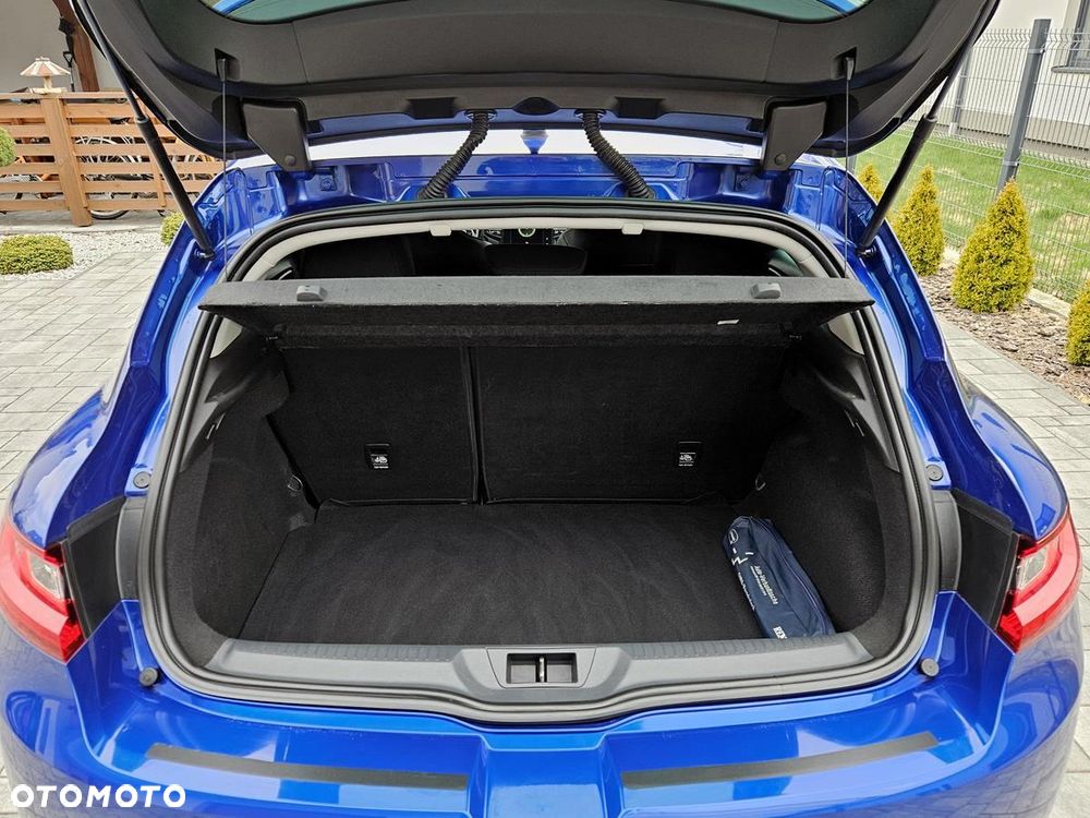 Renault Megane 1.6 TCe GT EDC - 25