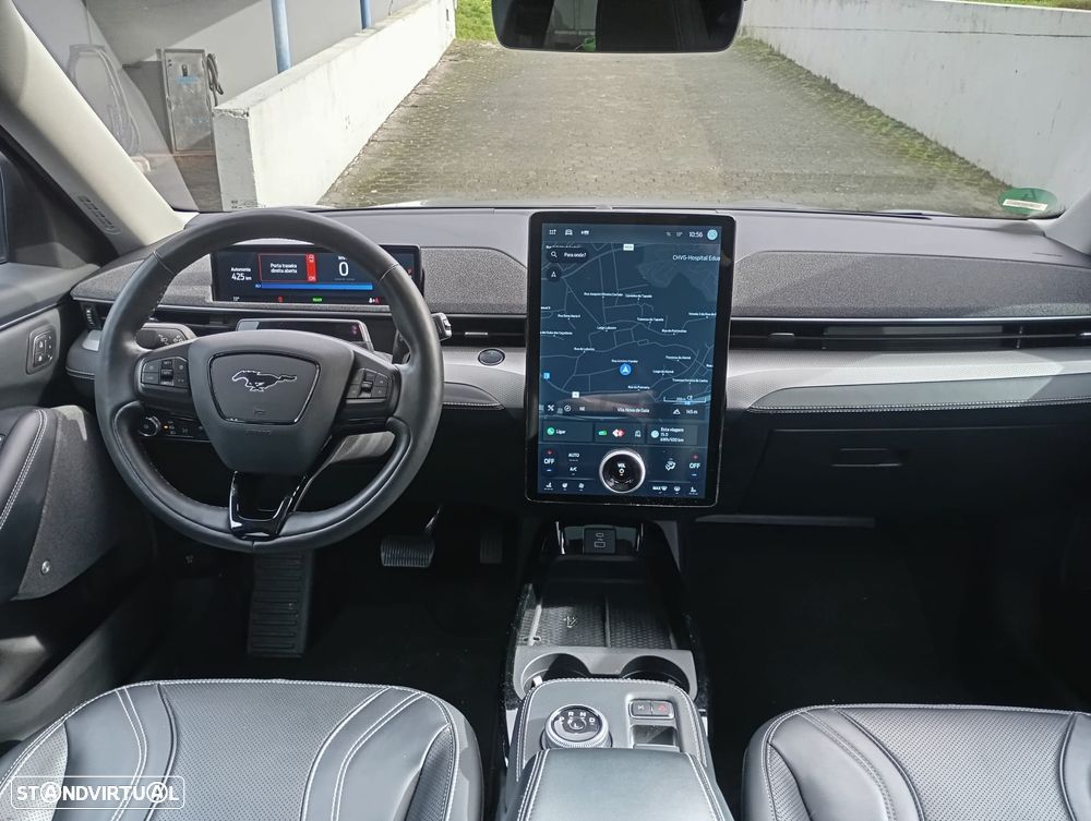 Ford Mustang Mach-E 75.7 kWh Premium AWD - 19