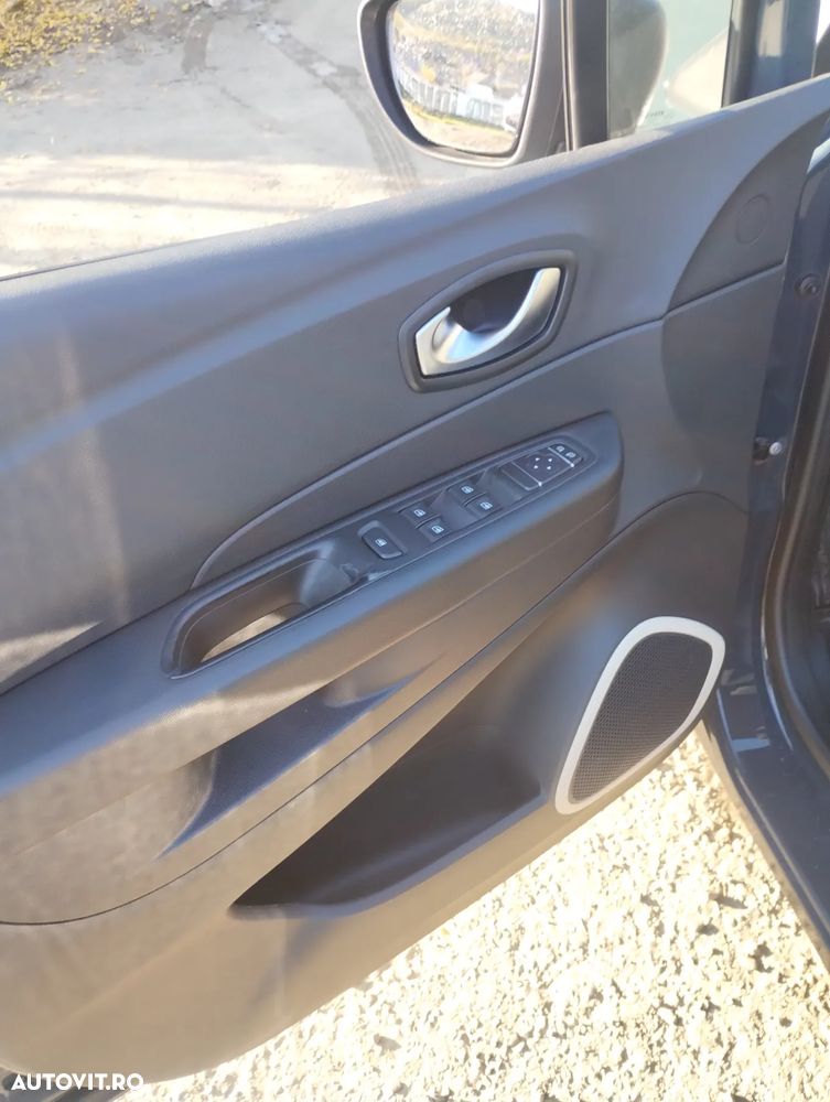 Renault Captur dCi Life Evo - 10