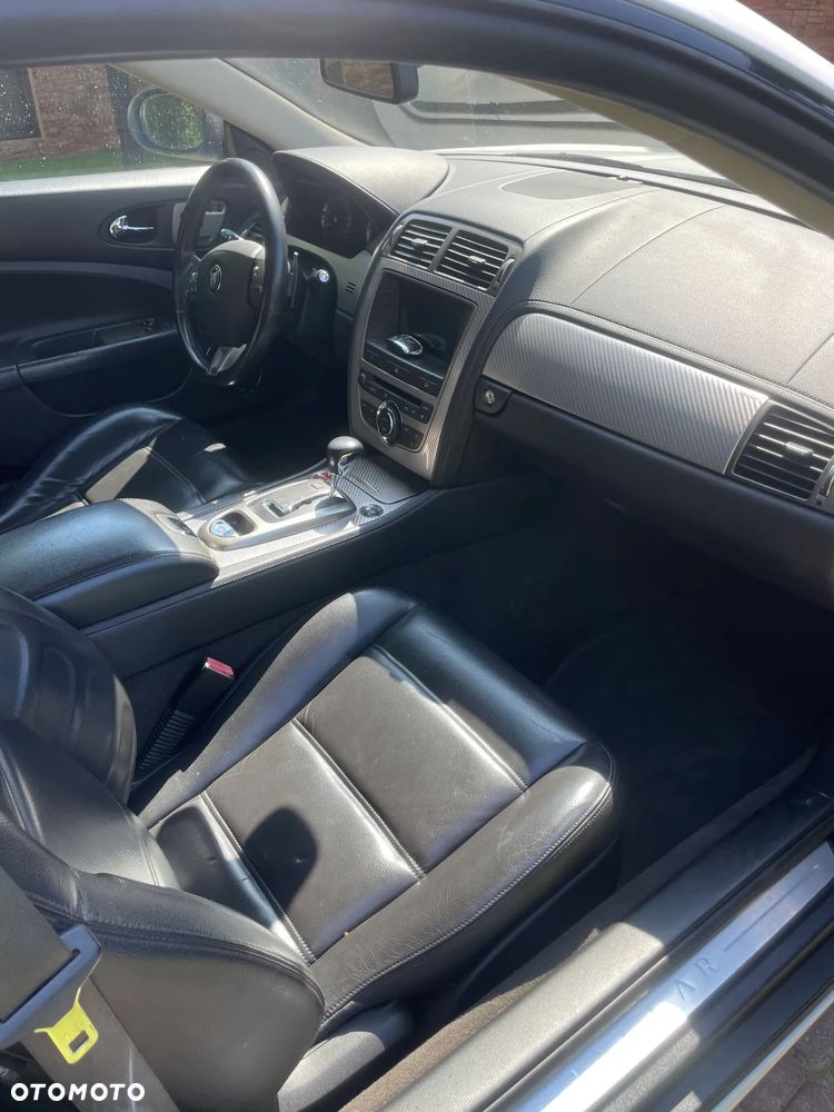 Jaguar XK 4.2 V8 - 6