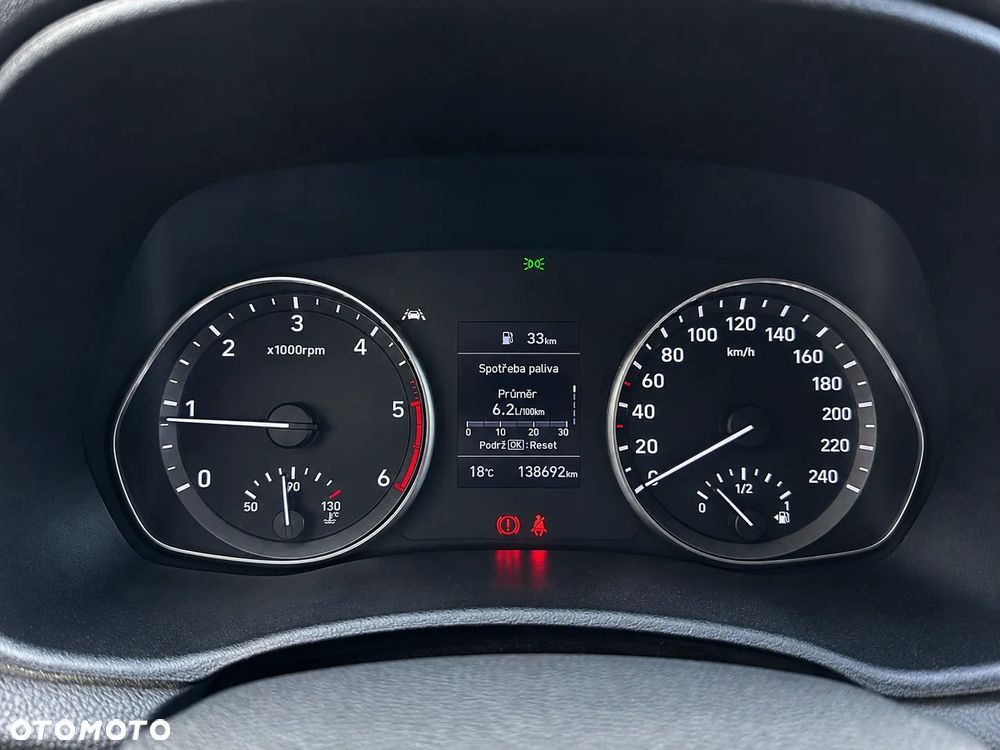 Hyundai i30 1.6 D Comfort - 11
