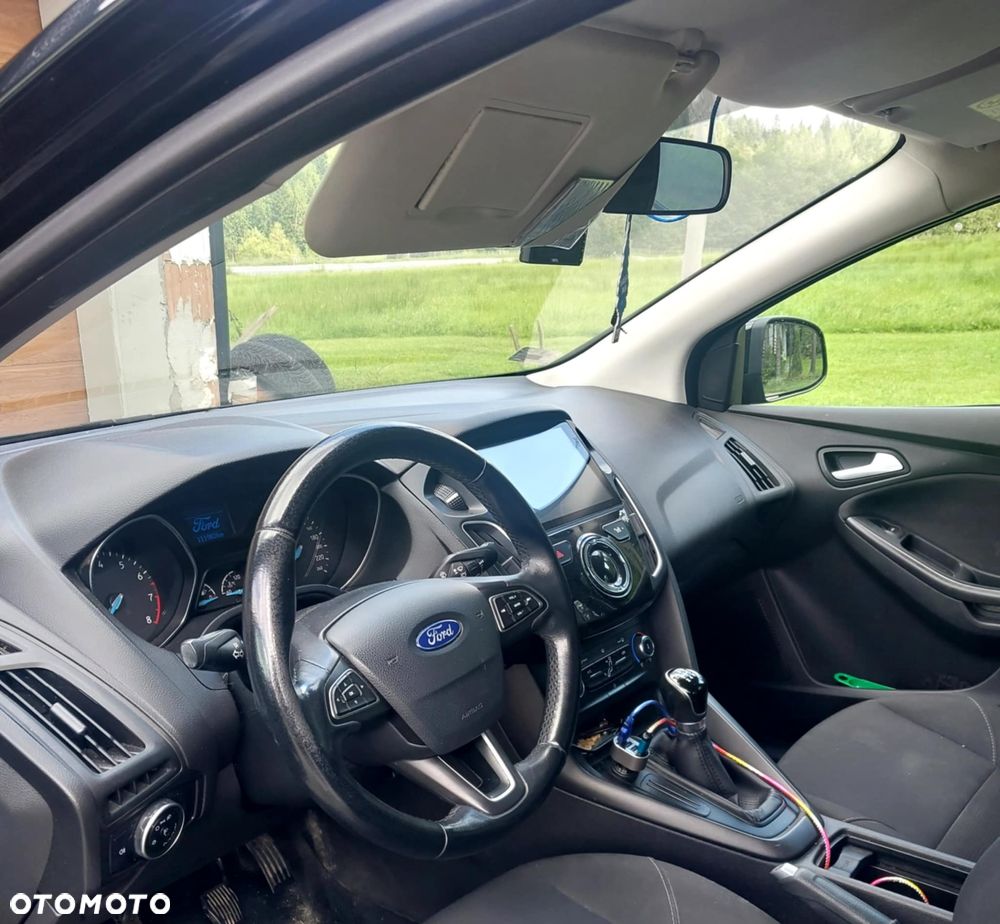 Ford Focus 1.6 Trend - 3