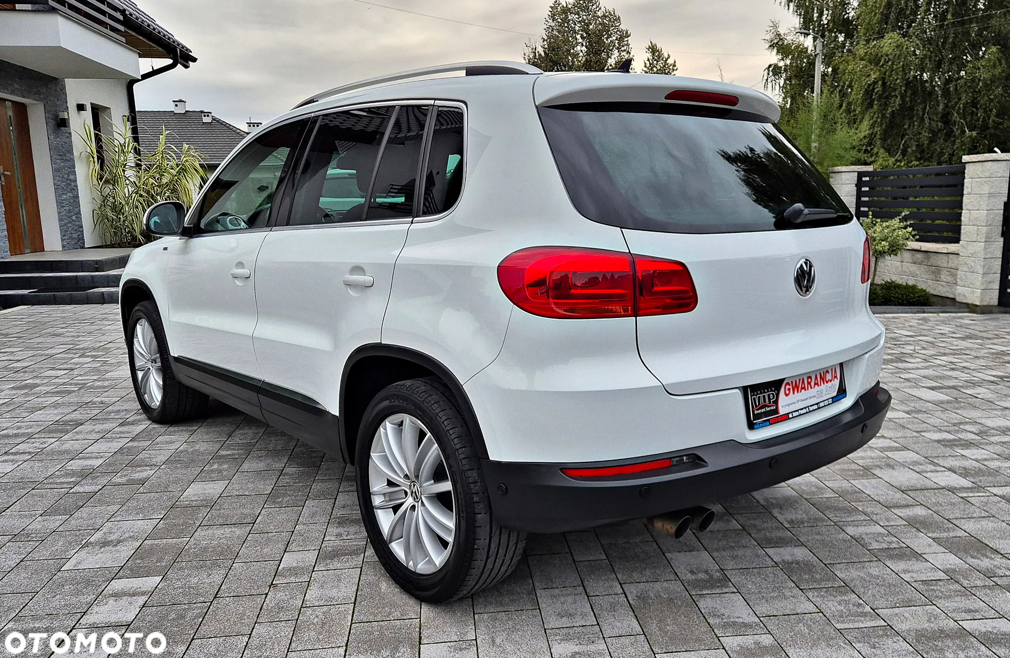 Volkswagen Tiguan 2.0 TDI 4Mot Sport&Style DSG - 3