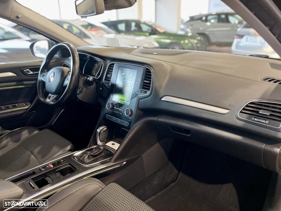 Renault Mégane Sport Tourer - 31