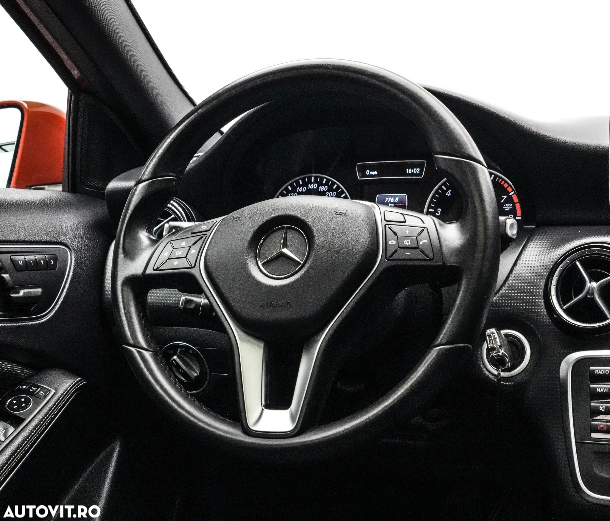 Mercedes-Benz A - 18