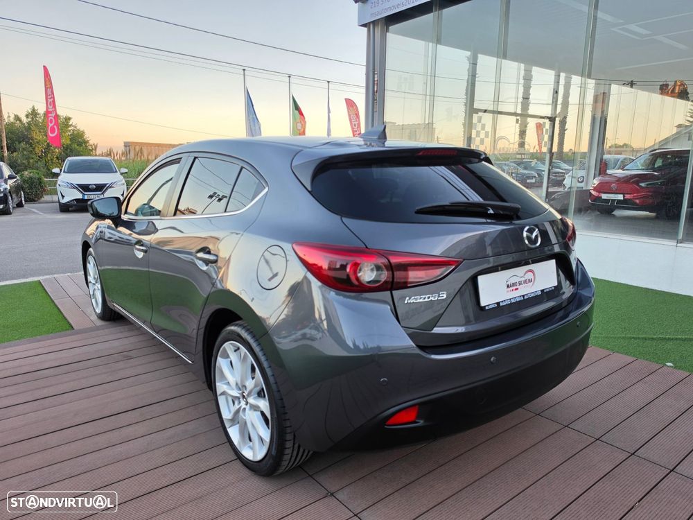Mazda 3 Hatchback 1.5 Sky-D Excellence Navi - 17