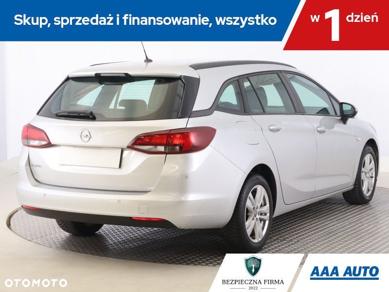 Opel Astra - 7