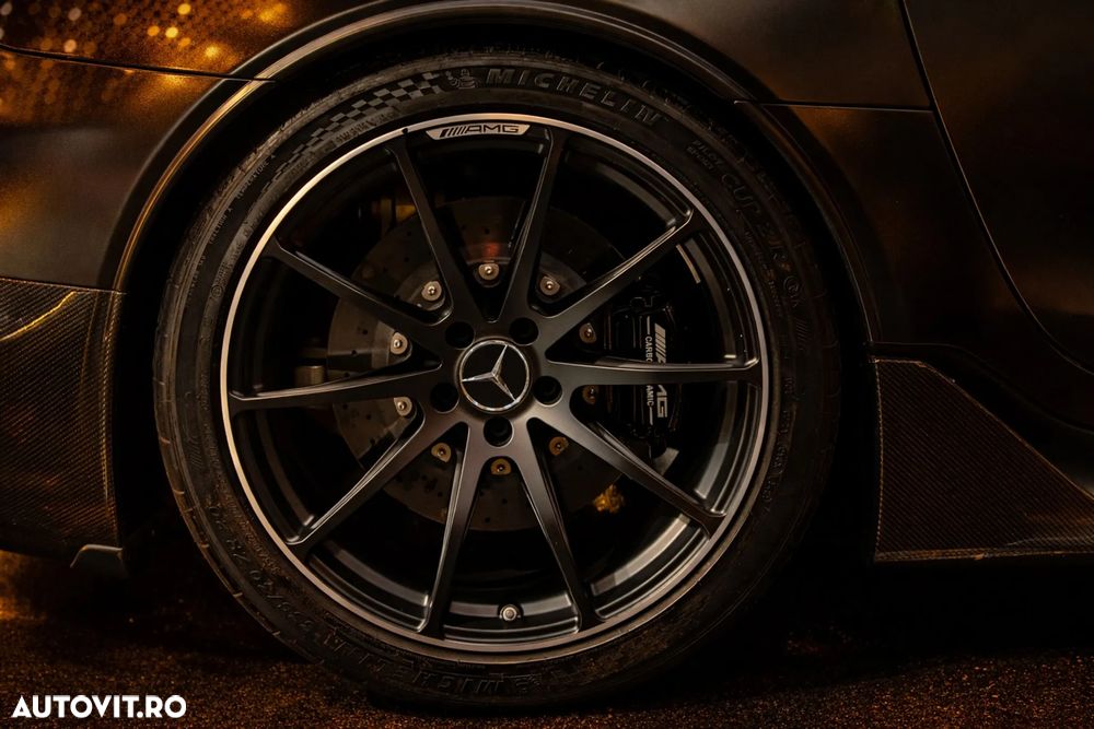 Mercedes-Benz AMG GT - 16