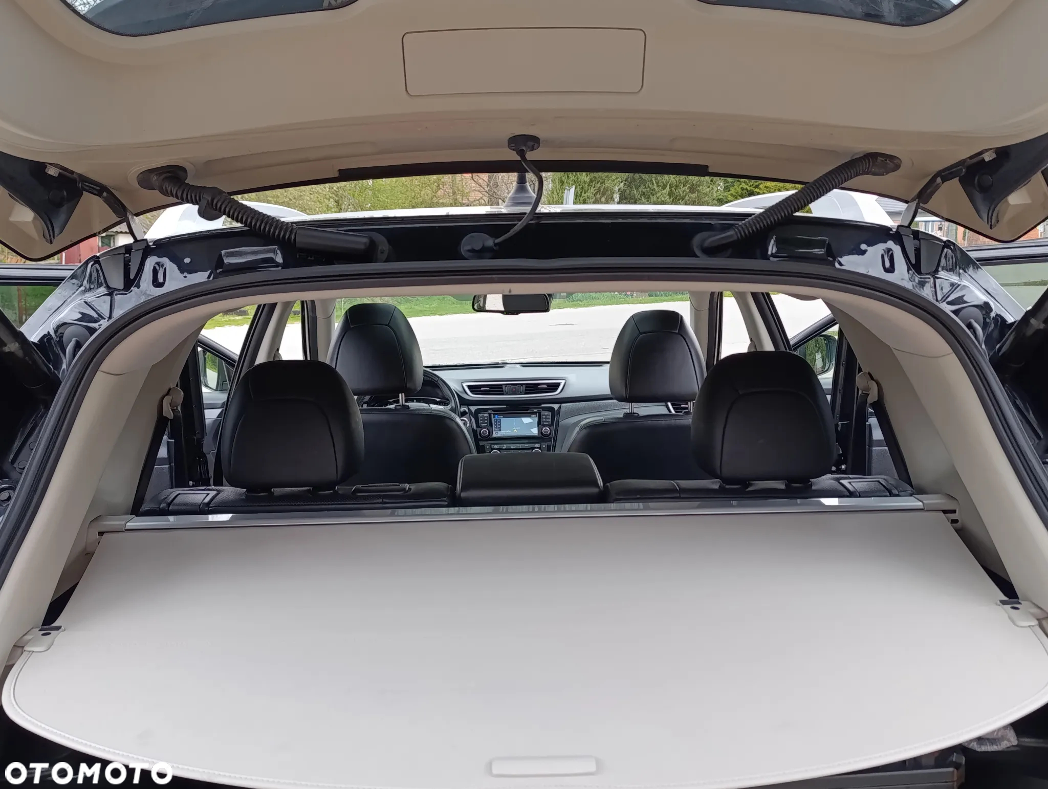 Nissan X-Trail 1.6 DCi Tekna 2WD - 24