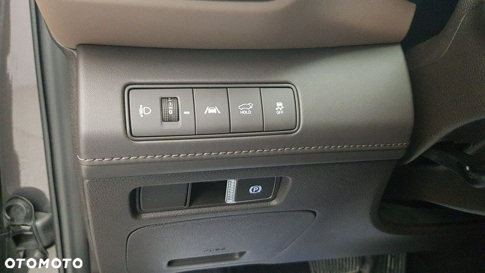Hyundai Santa Fe - 24