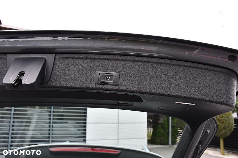 Audi A4 Avant 35 TFSI Sport S tronic - 23