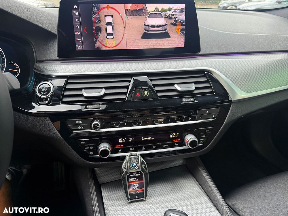 BMW Seria 5 520d xDrive Aut. M Sport Edition - 29