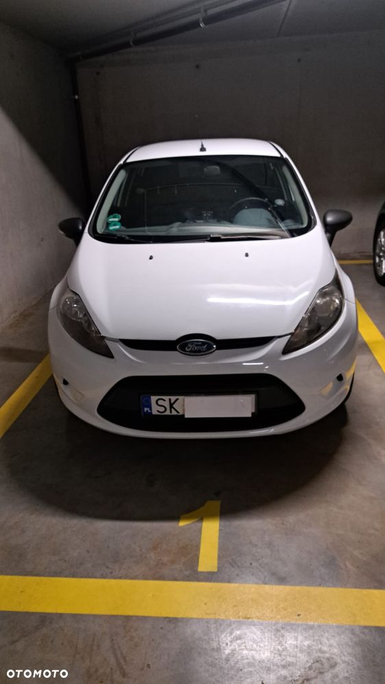Ford Fiesta 1.25 Trend - 12