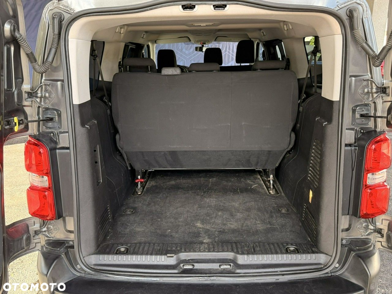 Toyota Proace Verso 2.0 D4-D Long Business - 11