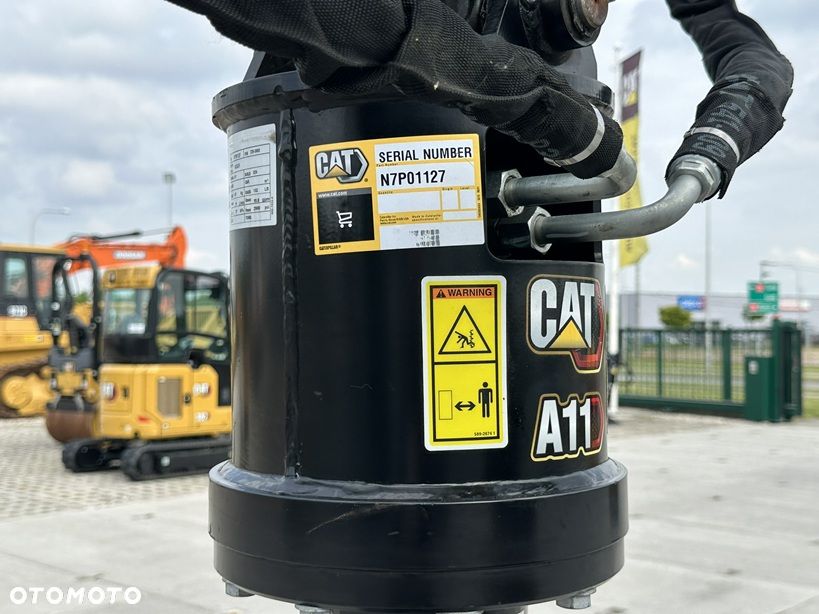 Caterpillar 302.7 CR - 18