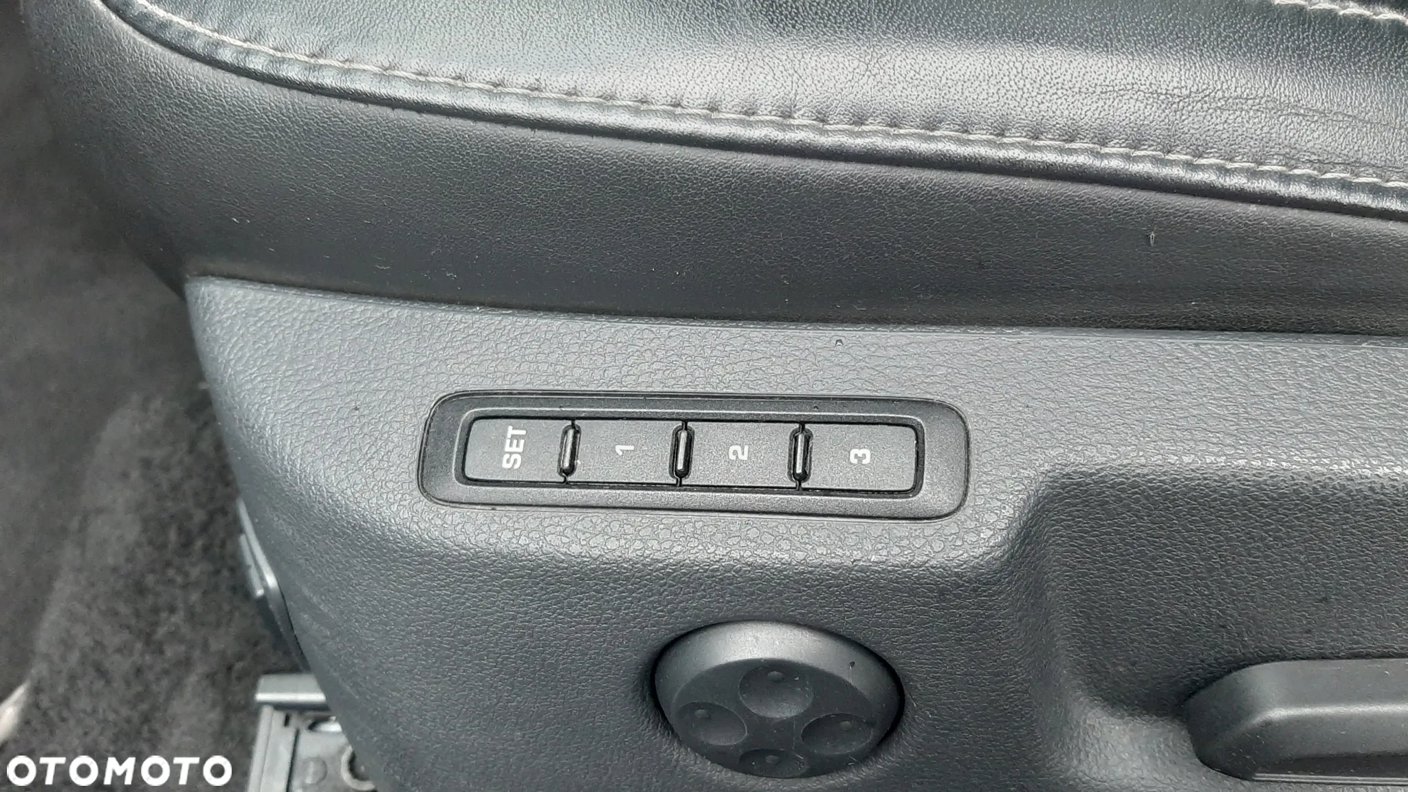 Skoda Superb 2.0 TDI Elegance DSG - 12