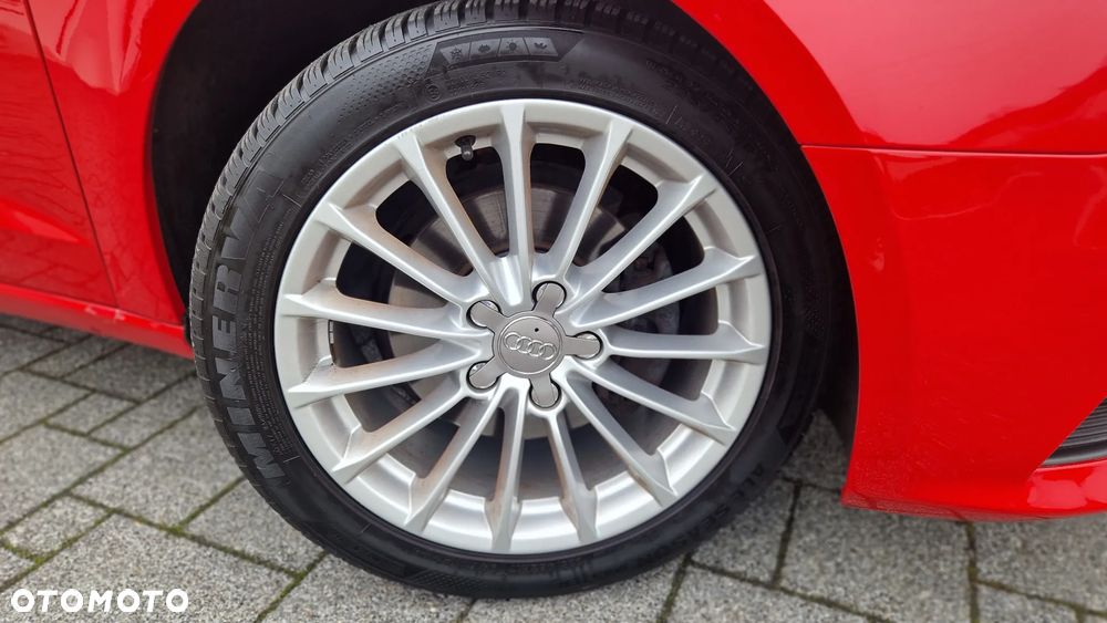 Audi A3 Sportback 1.4 TFSI S line Sportpaket - 28