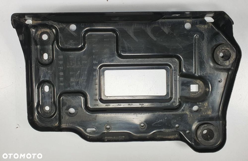 PODSTAWA AKUMULATORA MERCEDES W246 1.5 CDI A2466200018 - 1