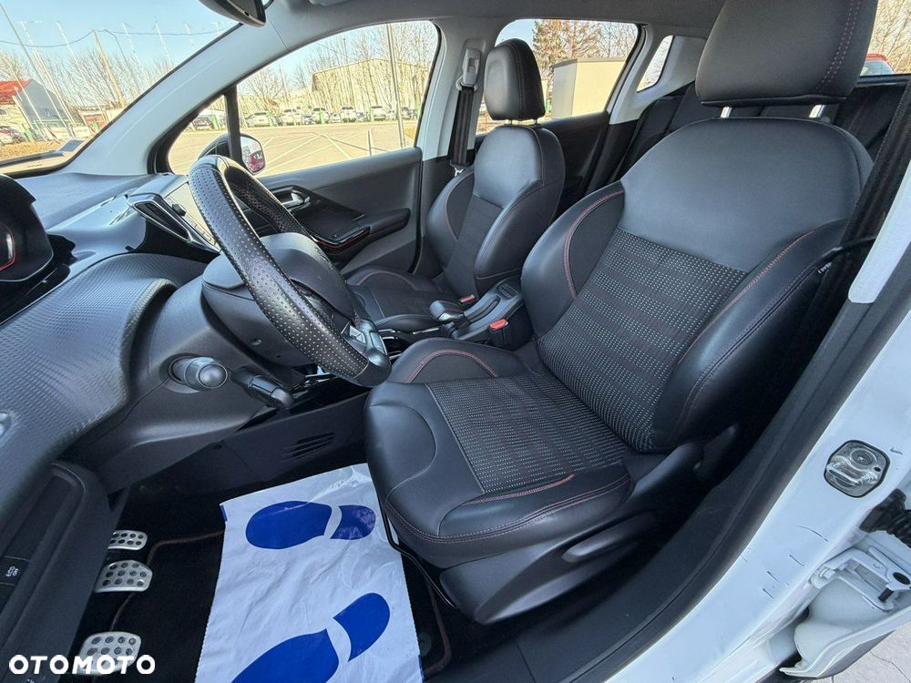 Peugeot 2008 PureTech 110 Stop&Start GT-Line Edition - 21