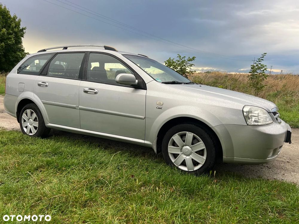 Chevrolet Nubira - 11