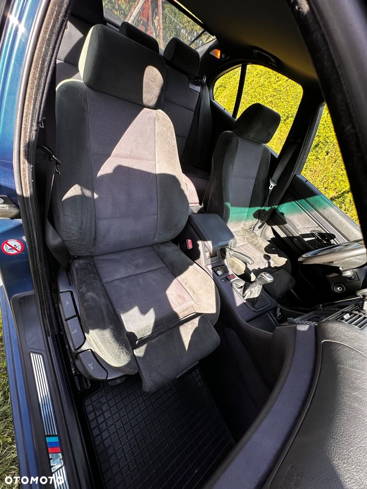 BMW Seria 5 525i - 13