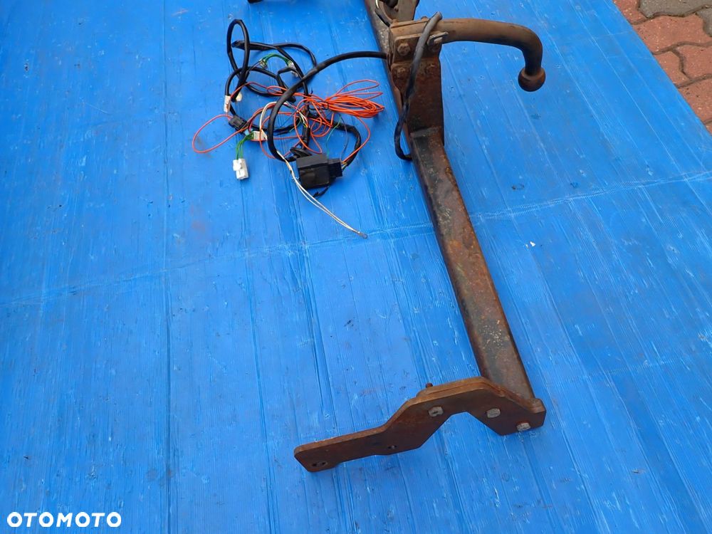 KIA VENGA 09- HAK HOLOWNICZY - 8